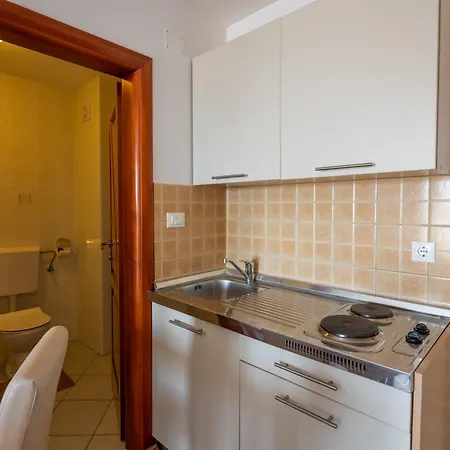 Apartments Eddy Veselica Novalja Room photo