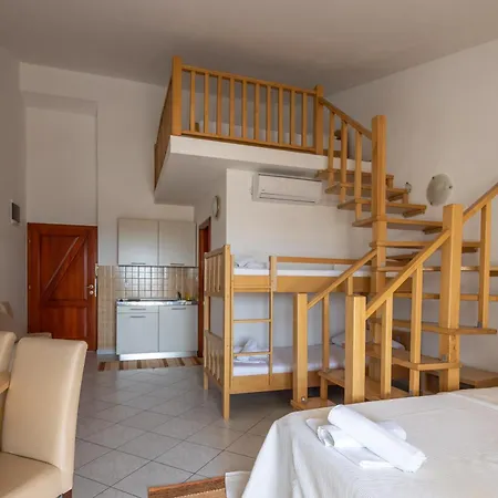 Apartments Eddy Veselica Novalja Room photo