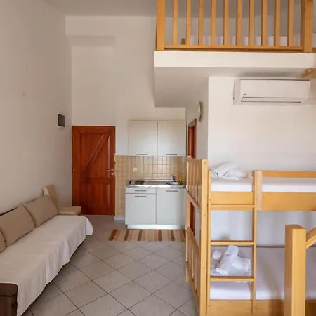 Apartments Eddy Veselica Novalja Room photo