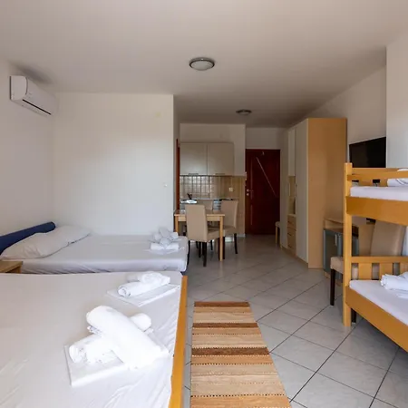 Apartments Eddy Veselica Novalja Room photo