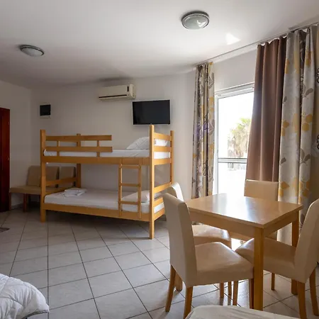 Apartments Eddy Veselica Novalja Room photo