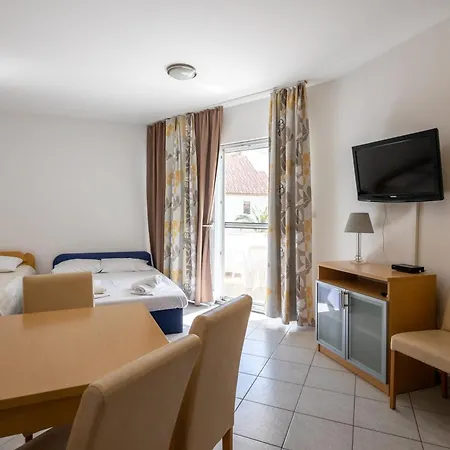 Apartments Eddy Veselica Novalja Room photo