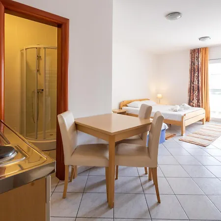 Apartments Eddy Veselica Novalja Room photo