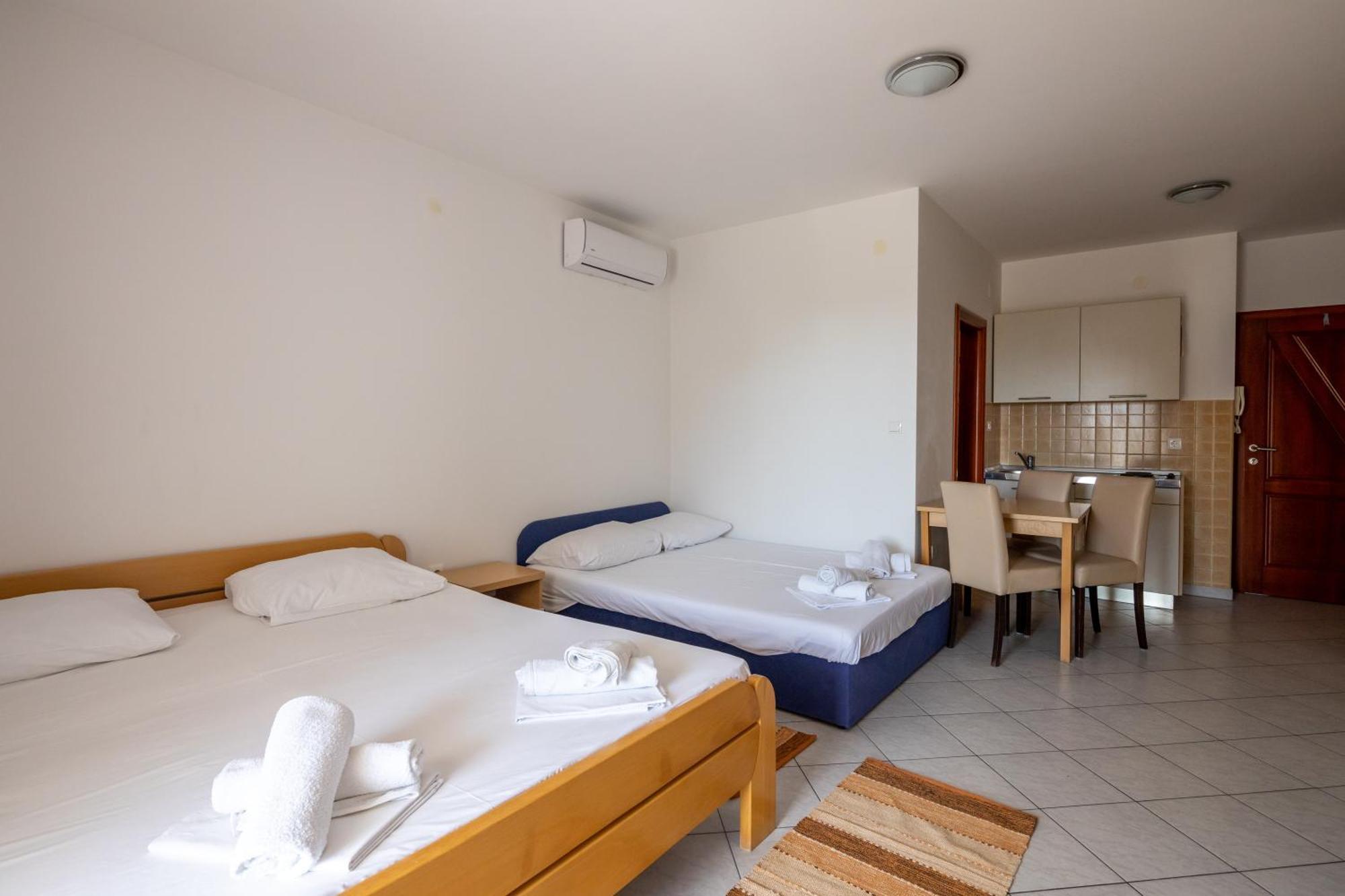 Eddy Veselica Apartment