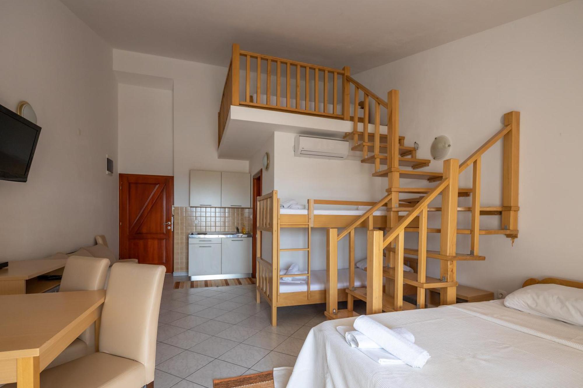 Apartment Eddy Veselica Novalja