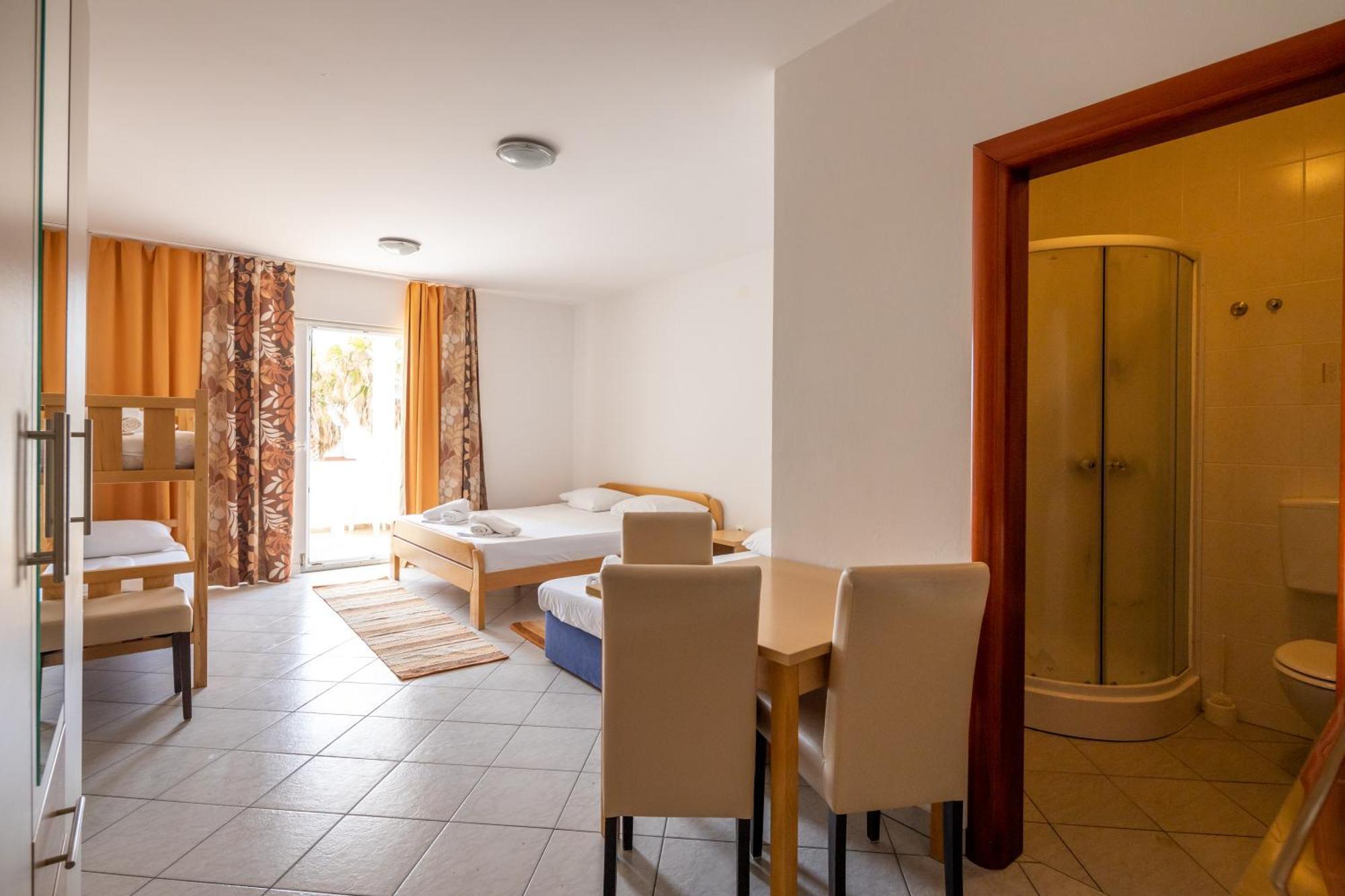 Apartment Eddy Veselica *