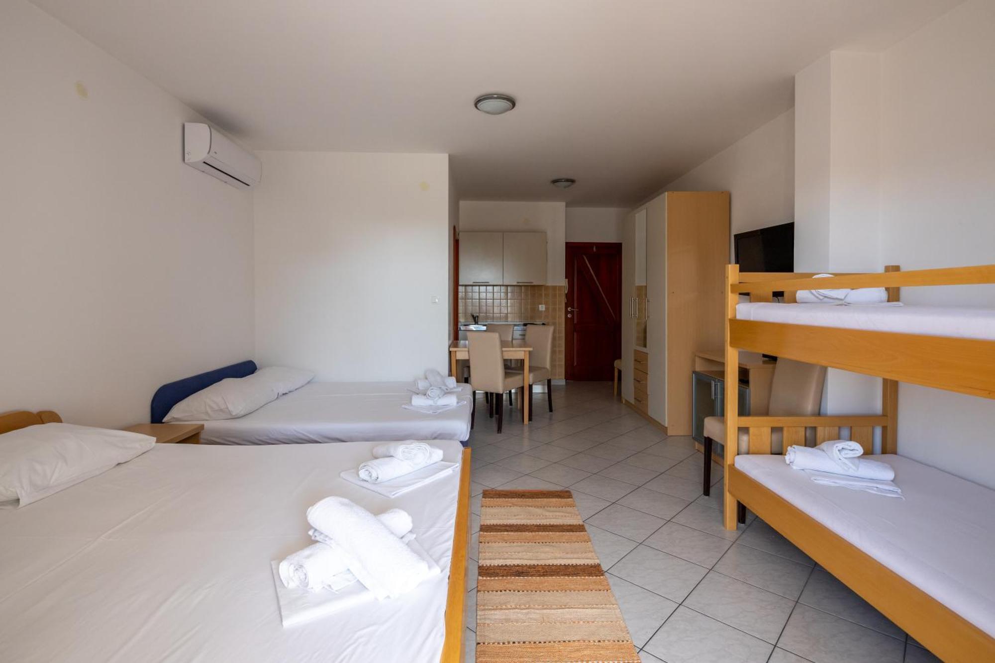 Eddy Veselica Apartment